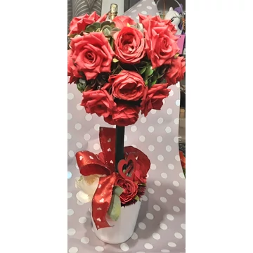 PIROS  SZÍV  ALAKÚ  RÓZSAFA  