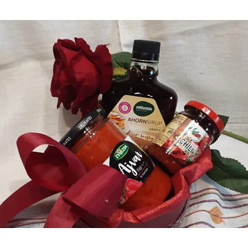 DELIKÁTCSOMAG  SÖTÉTKÉK  DOBOZBAN