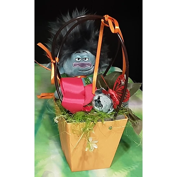 TROLLOK  VILÁGÁBÓL,  TÁSKÁBAN  38×20 CM